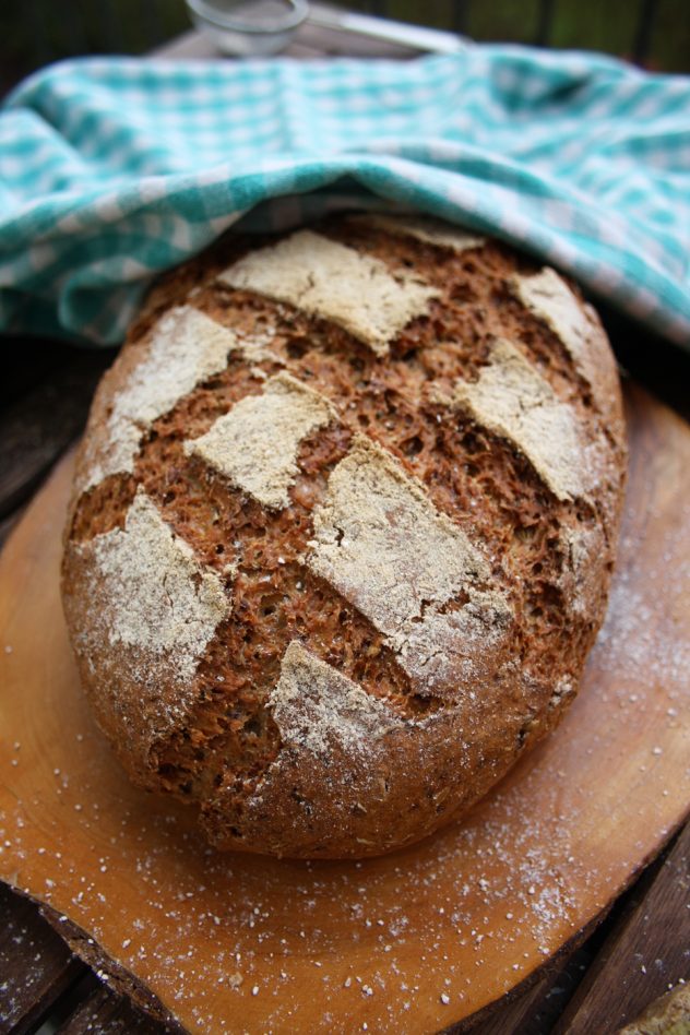 Easy NoKnead Beer Bread • Happy Kitchen.Rocks