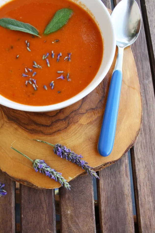 Try this aromatic and healthy tomato soup recipe. Lavender and sage give it an unforgettable flavor. Vegan and easy to make!