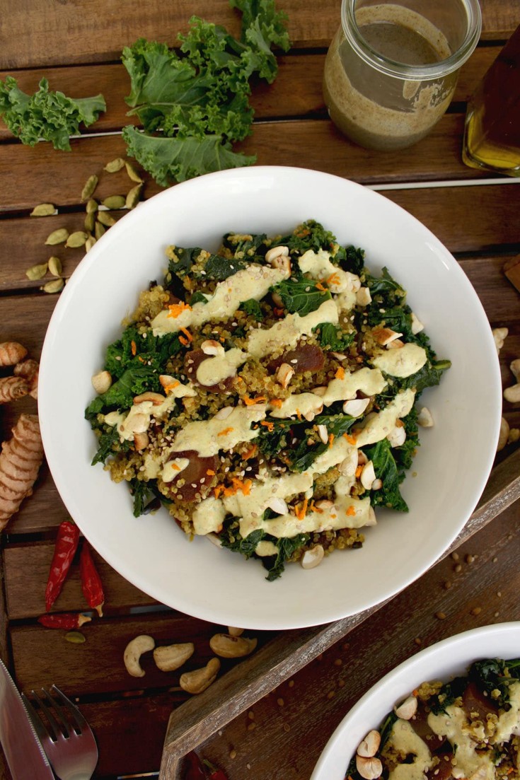 Healthy Quinoa Bowls with Kale, Carrots and Tahini Turmeric Dressing