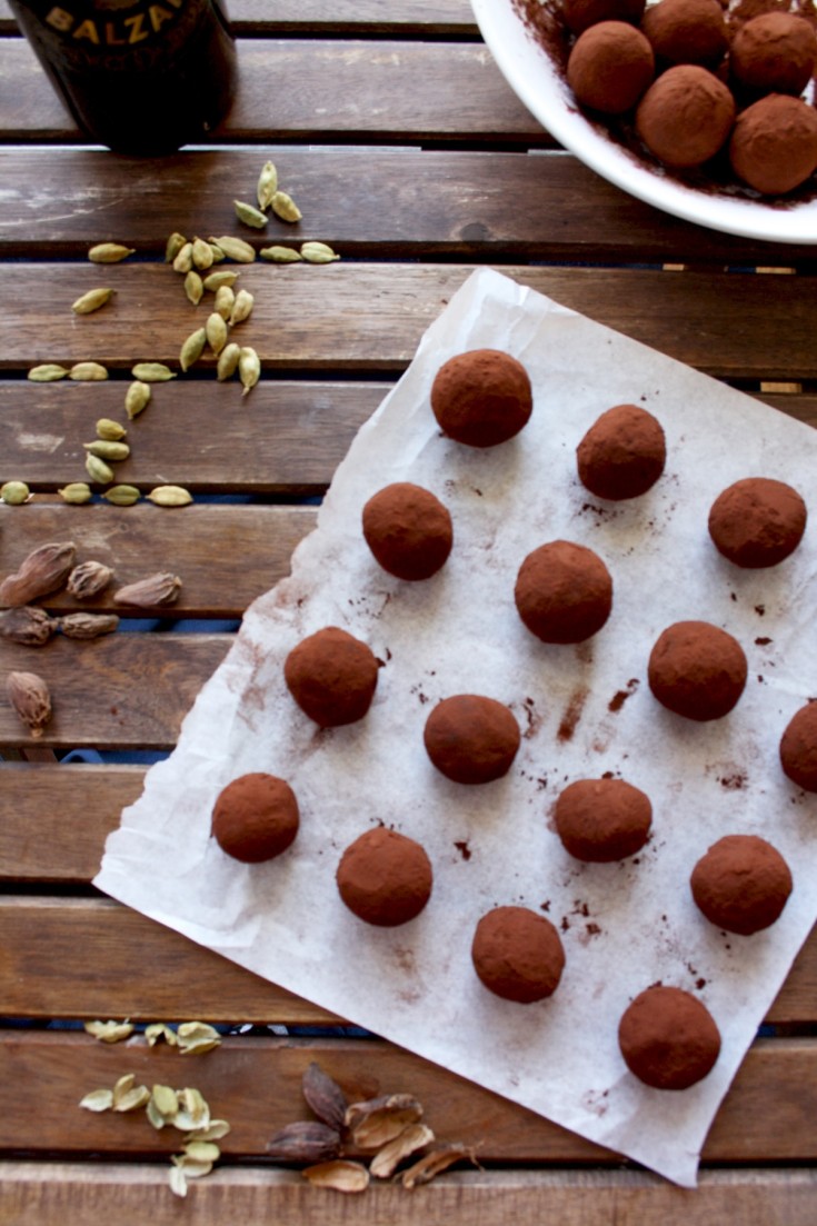 Three Chocolate Truffles Recipes • Happy Kitchen