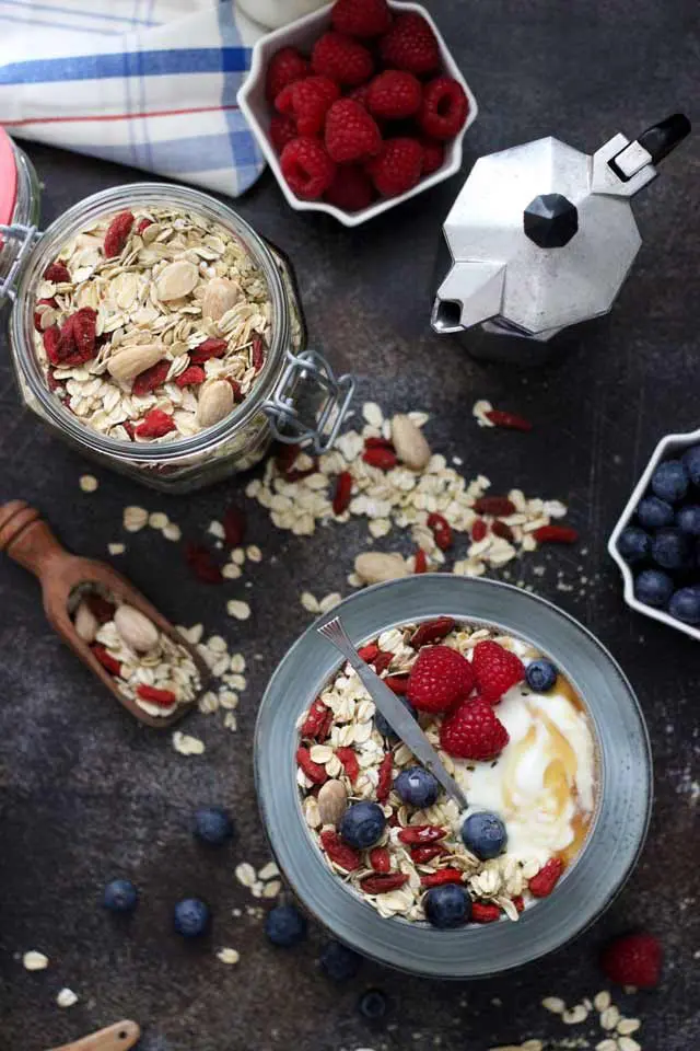 Muesli Recipe: A Healthy and Delicious Breakfast Idea - Muesli Bowl and Jar on the Table