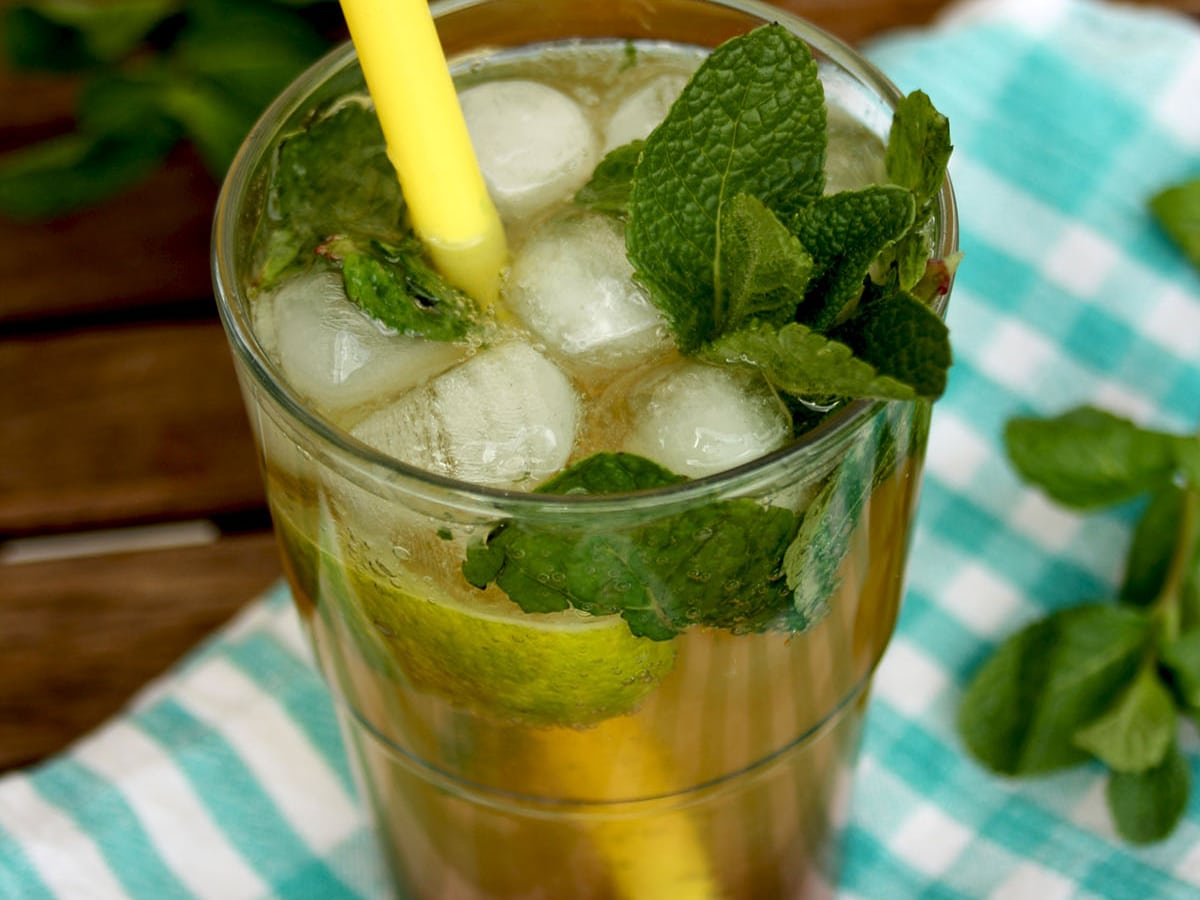 Non-Alcoholic Mojito • Happy Kitchen