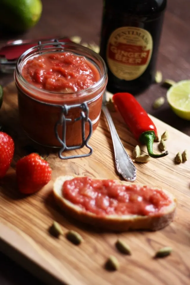 Rhubarb Chutney with Strawberries and Ginger with a Bottle of Ginger Beer Behind