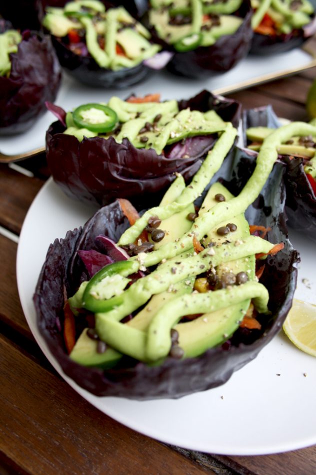 Mexican Raw Vegan Bowls with Guacamole Dressing Served in Cabbage Leaves: Easy and healthy mess-free snack full of Mexican flavors, nutrients and veggie goodness.