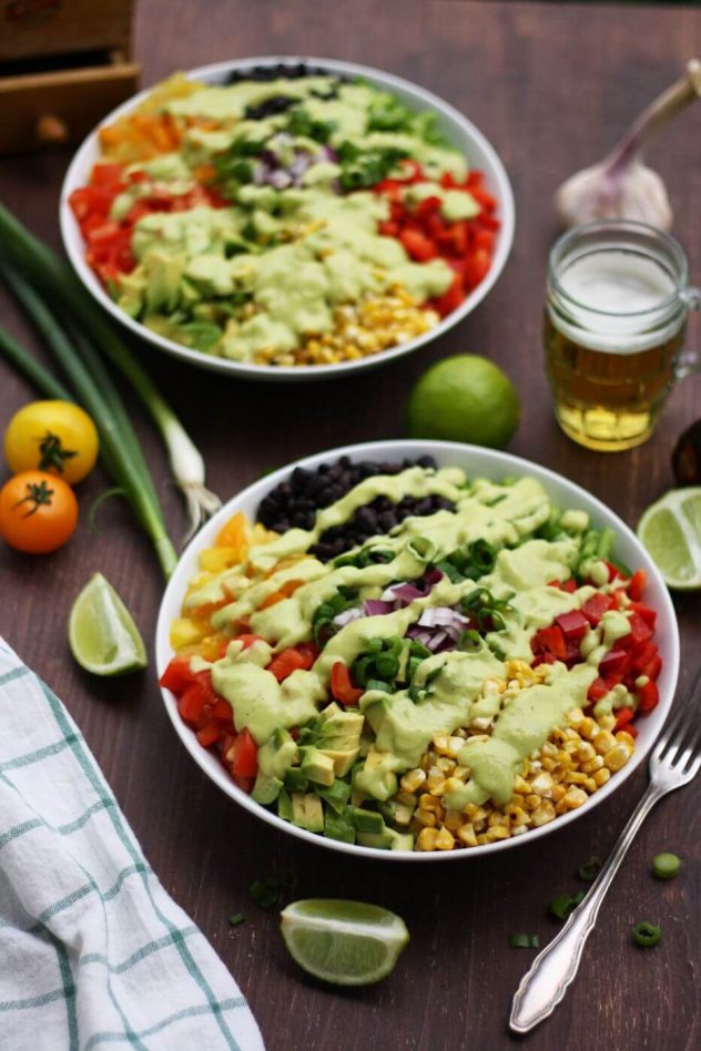 Easy and delicious gluten-free recipe of a vegan Mexican chopped salad with avocado dressing. Perfect lunch salad, packed with dietary fiber and protein.