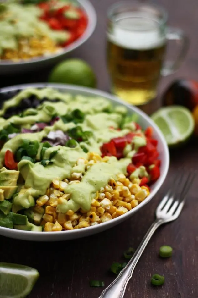 Easy and delicious gluten-free recipe of a vegan Mexican chopped salad with avocado dressing. Perfect lunch salad, packed with dietary fiber and protein.