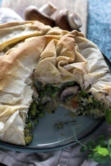 cropped-Phyllo-Pot-Pie-with-a-Slice-Taken-Out-Closeup-1.jpg