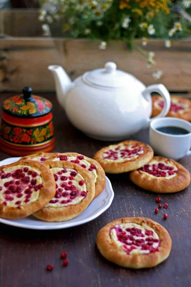  Vatrushka Sweet Russian Farmer's Cheese Buns with Tea - Served and Ready for the Holidays