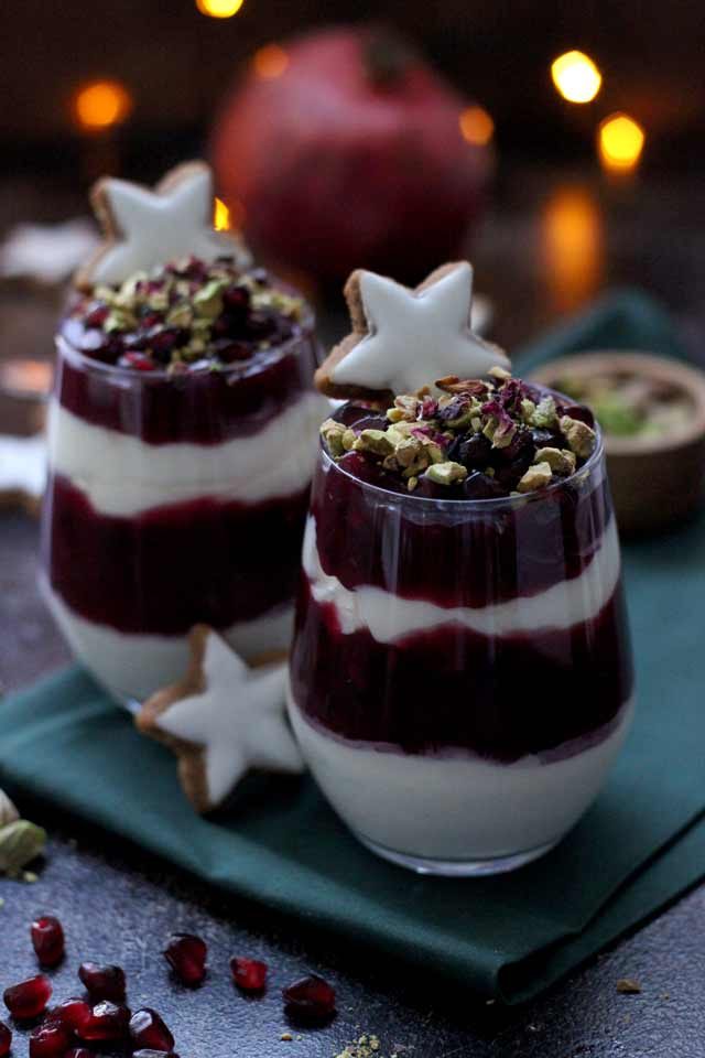 15-Minute Pomegranate Parfaits with Pistachios - Served in Two Jars with Delicious Stars Around