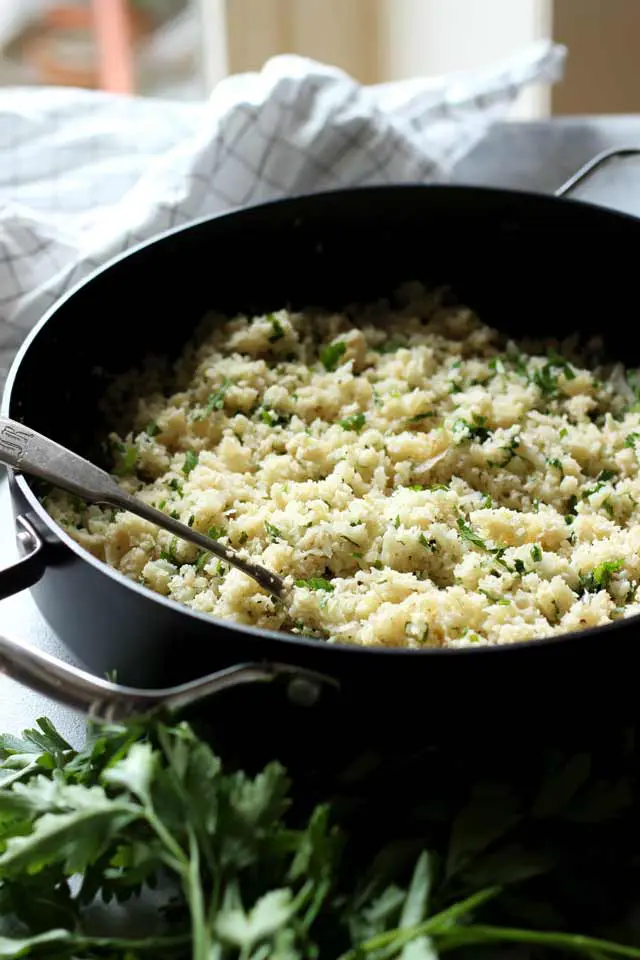 How to Make Cauliflower Rice in a Skillet with a Spoon