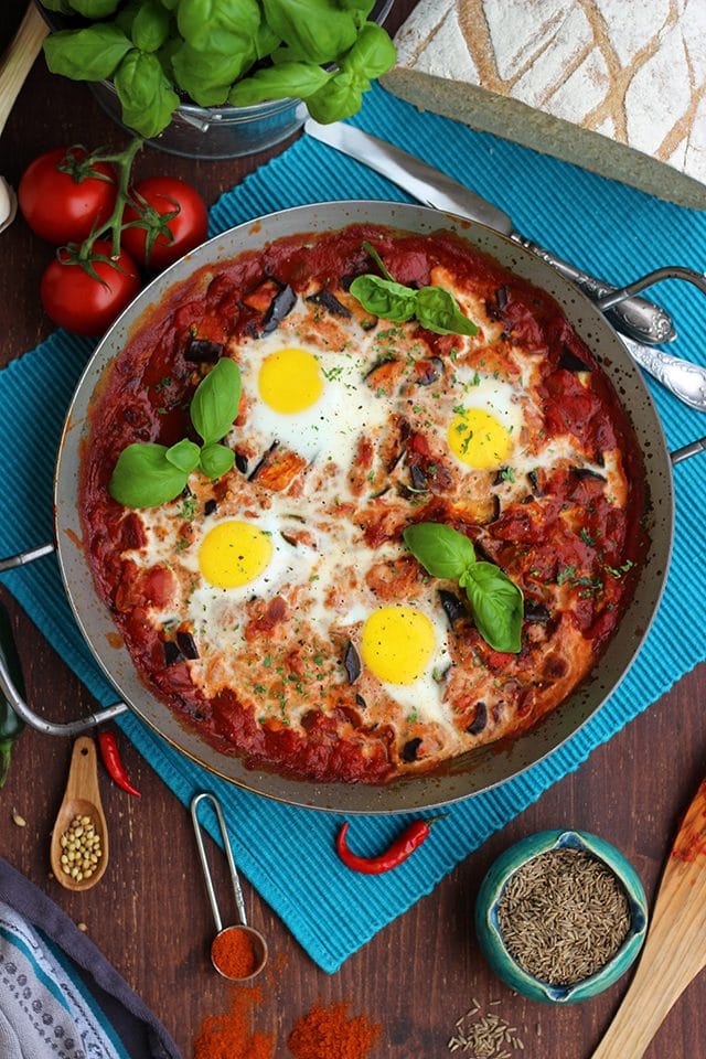 The Best Shakshuka Recipe - Healthy and Delicious Breakfast or Dinner