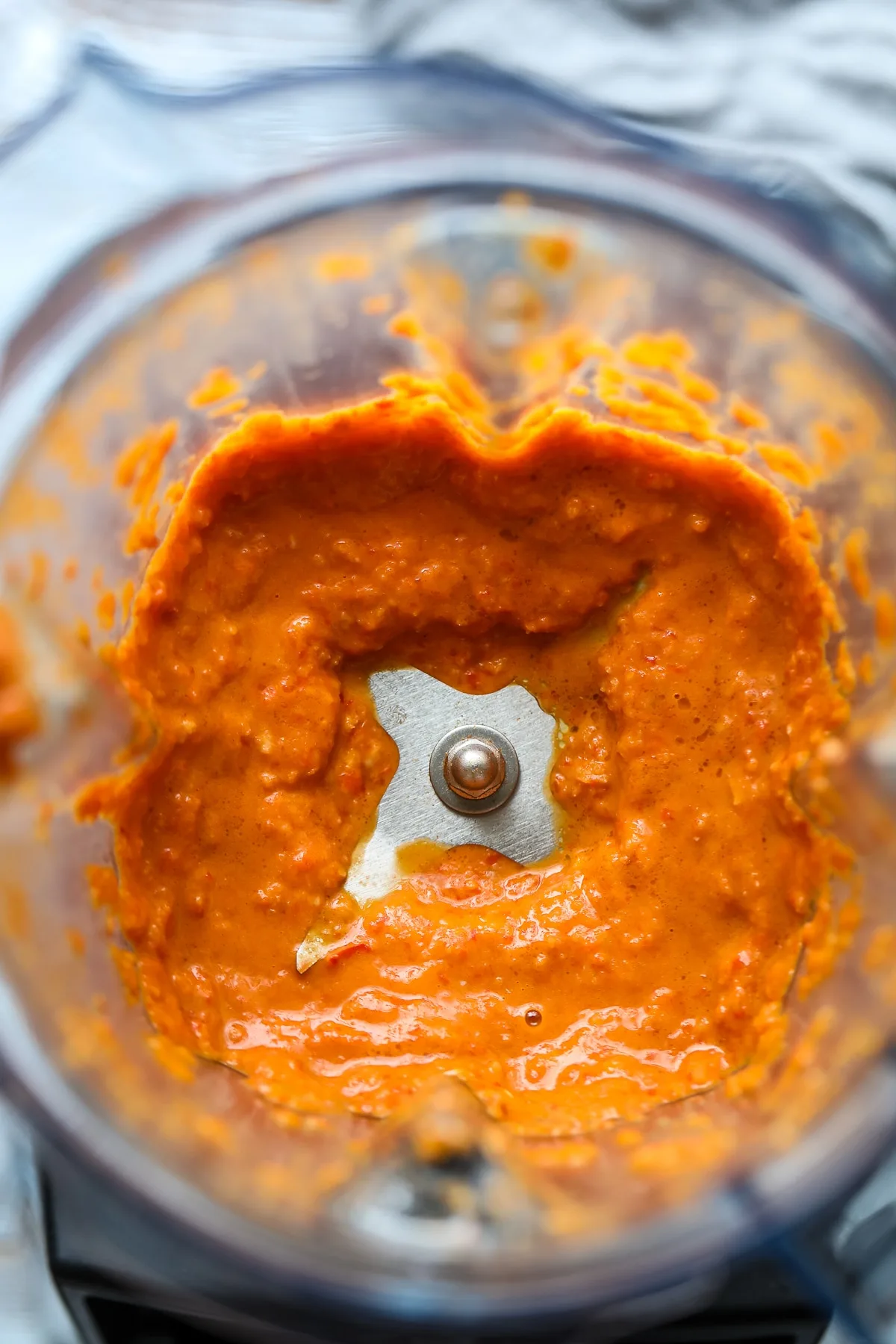 Canarian red sauce in a blender.